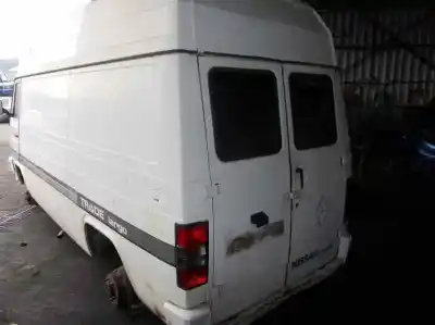 Sloopvoertuig nissan trade 2.8 d van het jaar 1992 aangedreven a428