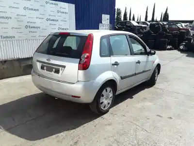 Véhicule à la ferraille ford fiesta v (jh_, jd_) 1.3 de l'année 2007 alimenté a9ja