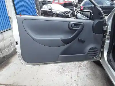Veicolo di demolizione opel corsa c (x01) 1.2 (f08, f68) dell'anno 2001 alimentato z12xe