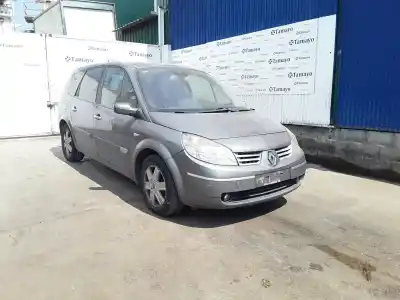 Veículo de Sucata RENAULT GRAND SCÉNIC II (JM0/1_)  do ano 2005 alimentado F9Q812