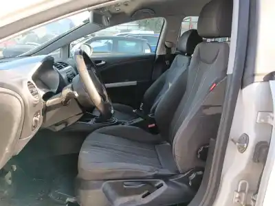 Sloopvoertuig seat leon (1p1) * van het jaar 2011 aangedreven cay