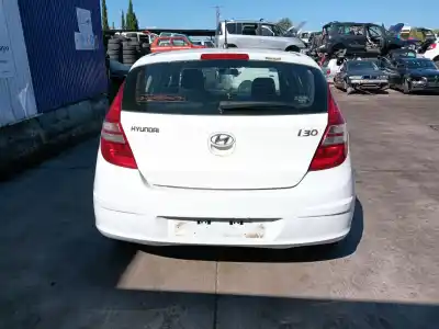 Veículo de Sucata hyundai i30 (fd) 1.4 do ano 2009 alimentado g4fa