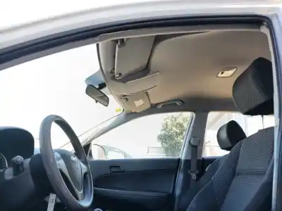 Veículo de Sucata hyundai i30 (fd) 1.4 do ano 2009 alimentado g4fa