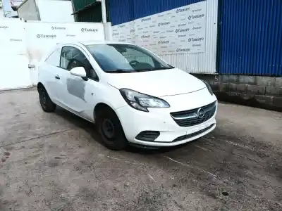 Veicolo di demolizione OPEL CORSA E (X15)  dell'anno 2016 alimentato B13DTC