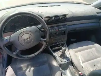 Scrapping Vehicle audi a4 b5 (8d2) 1.9 tdi of the year 1998 powered afn
