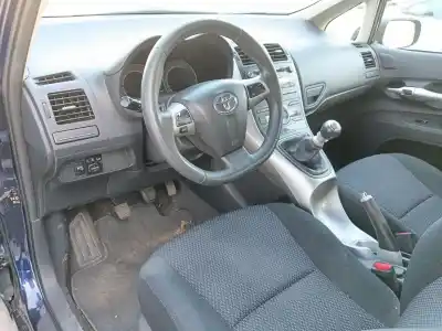 Veículo de Sucata toyota auris (_e15_) 1.4 d-4d (nde150_) do ano 2010 alimentado 1nd