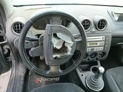 Veicolo di demolizione ford fiesta v (jh_, jd_) 1.6 tdci dell'anno 2006 alimentato hhja