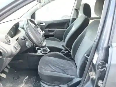 Veicolo di demolizione ford fiesta v (jh_, jd_) 1.6 tdci dell'anno 2006 alimentato hhja