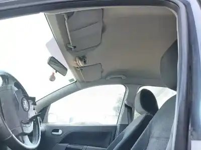 Veicolo di demolizione ford fiesta v (jh_, jd_) 1.6 tdci dell'anno 2006 alimentato hhja