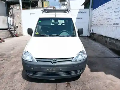 Veículo de Sucata opel combo tour 1.3 cdti 16v do ano 2008 alimentado z13dtj