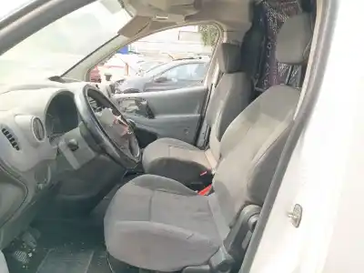 Veicolo di demolizione peugeot partner monospace (5_, g_) 1.6 hdi 90 dell'anno 2010 alimentato 9ht