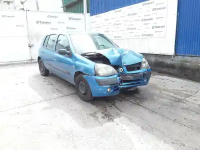 Sloopvoertuig RENAULT CLIO II FASE II (B/CB0)  van het jaar 2003 aangedreven K9K704
