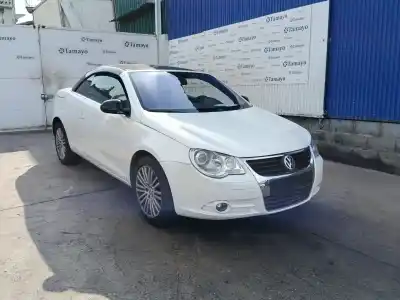 Sloopvoertuig VOLKSWAGEN EOS (1F7, 1F8)  van het jaar 2007 aangedreven BMM