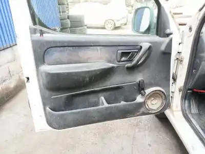 Veicolo di demolizione peugeot partner monospace (5_, g_) 1.9 d dell'anno 2003 alimentato wjy