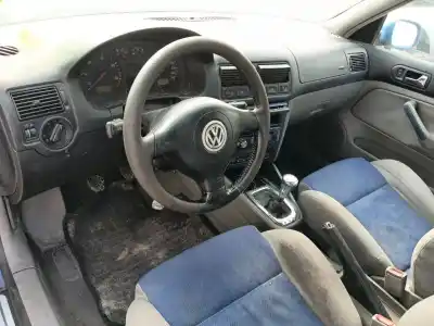 Veículo de Sucata volkswagen golf iv (1j1) 1.9 tdi 4motion do ano 1999 alimentado ajm