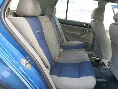 Veículo de Sucata volkswagen golf iv (1j1) 1.9 tdi 4motion do ano 1999 alimentado ajm