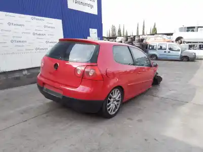 Veículo de Sucata volkswagen golf v (1k1) 1.9 tdi do ano 2006 alimentado bxe