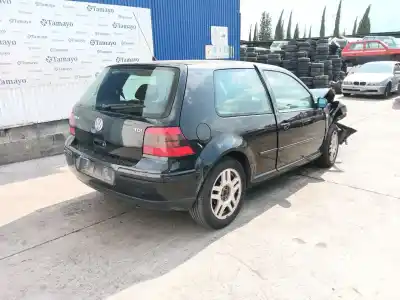Veículo de Sucata volkswagen golf iv (1j1) 1.9 tdi do ano 2002 alimentado asz