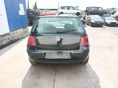 Veículo de Sucata volkswagen golf iv (1j1) 1.9 tdi do ano 2002 alimentado asz