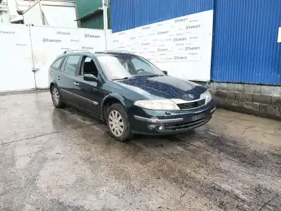 Vehículo de desguace RENAULT LAGUNA II GRANDTOUR (KG0/1_)  del año 2004 con motor F4R712
