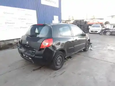Veículo de Sucata renault clio iii confort dynamique do ano 2006 alimentado k9k750