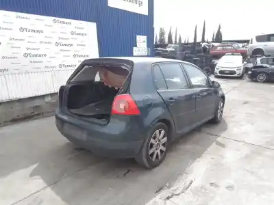 Veículo de Sucata volkswagen golf v (1k1) 2.0 tdi 16v do ano 2004 alimentado bkd