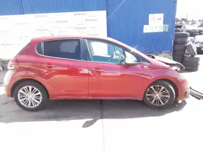 Veículo de Sucata peugeot 208 i (ca_, cc_) 1.2 vti 68 / puretech 68 do ano 2016 alimentado hm01