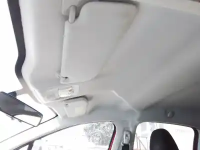 Veículo de Sucata peugeot 208 i (ca_, cc_) 1.2 vti 68 / puretech 68 do ano 2016 alimentado hm01