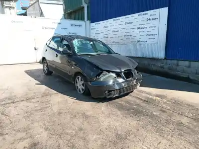 Vehículo de desguace SEAT IBIZA III (6L1)  del año 2004 con motor ASZ