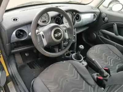 Scrapping Vehicle mini mini (r50, r53) one of the year 2004 powered w10b16a