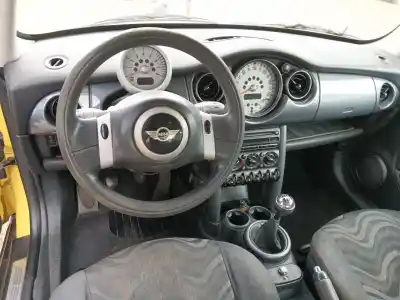 Scrapping Vehicle mini mini (r50, r53) one of the year 2004 powered w10b16a