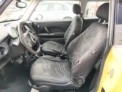 Scrapping Vehicle mini mini (r50, r53) one of the year 2004 powered w10b16a