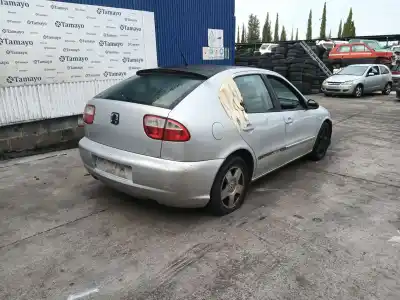 Veicolo di demolizione seat leon (1m1) 1.6 16 v dell'anno 2001 alimentato aus