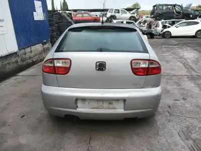 Veicolo di demolizione seat leon (1m1) 1.6 16 v dell'anno 2001 alimentato aus
