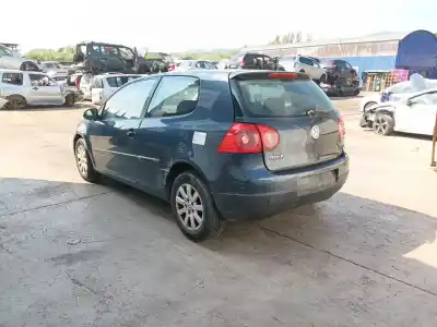 Veículo de Sucata volkswagen golf v (1k1) 1.9 tdi do ano 2005 alimentado bkc