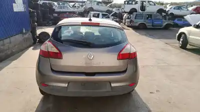 Véhicule à la ferraille renault megane iii fastback (bz0/1_, b3_) 1.5 dci (bz0c) de l'année 2009 alimenté k9k834