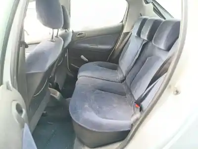 Veicolo di demolizione peugeot 206 fastback (2a/c) 1.6 16v dell'anno 2001 alimentato nfu