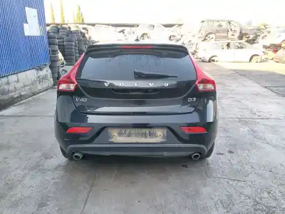 Veículo de Sucata volvo v40 fastback (525) d3 do ano 2016 alimentado d4204t9