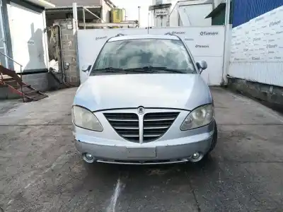 Sloopvoertuig ssangyong rodius i 2.7 xdi van het jaar 2005 aangedreven d27dt