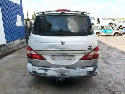 Sloopvoertuig ssangyong rodius i 2.7 xdi van het jaar 2005 aangedreven d27dt