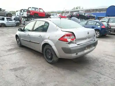 Sloopvoertuig renault megane ii sedán (lm0/1_) 1.6 van het jaar 2005 aangedreven k4m761