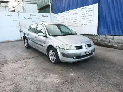 Sloopvoertuig renault megane ii sedán (lm0/1_) 1.6 van het jaar 2005 aangedreven k4m761