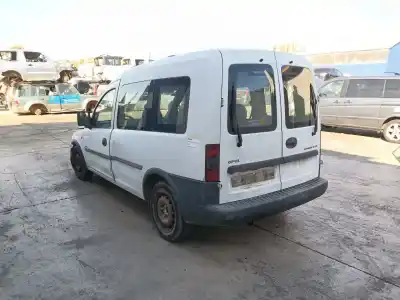 Veículo de Sucata opel combo tour 1.7 di 16v do ano 2003 alimentado y17dtl