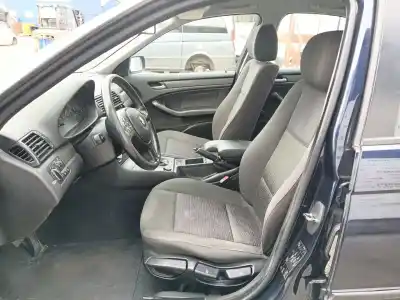 Sloopvoertuig bmw 3 (e46) 320 d van het jaar 2003 aangedreven 204d4