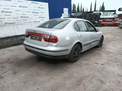 Veículo de Sucata seat toledo ii (1m2) 1.6 16v do ano 2001 alimentado aus