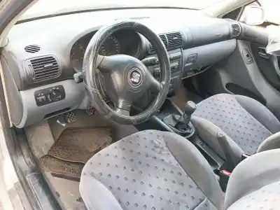Veículo de Sucata seat toledo ii (1m2) 1.8 20v do ano 1999 alimentado agn