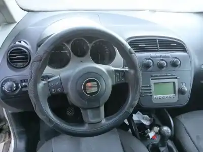 Veículo de Sucata seat altea (5p1) 1.9 tdi do ano 2004 alimentado bjb