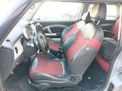 Scrapping Vehicle mini mini (r50, r53) one d of the year 2003 powered ab