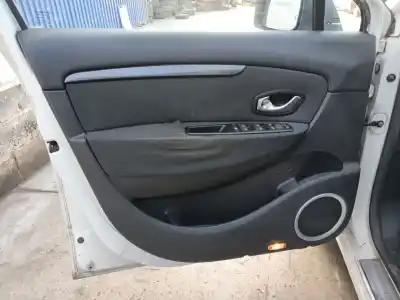 Scrapping Vehicle renault scénic iii (jz0/1_) 1.5 dci of the year 2010 powered k9k832