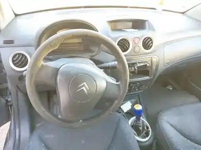 Veículo de Sucata citroen c2 (jm_) 1.1 do ano 2006 alimentado hfx